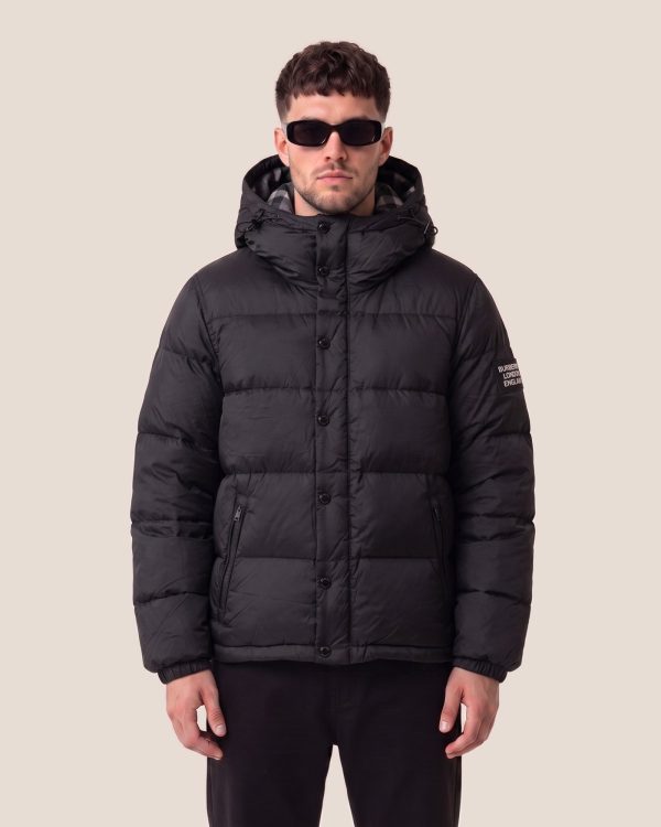Burberry črna puhovka 2 v 1 – s snemljivimi rokavi in kot brezrokavnik