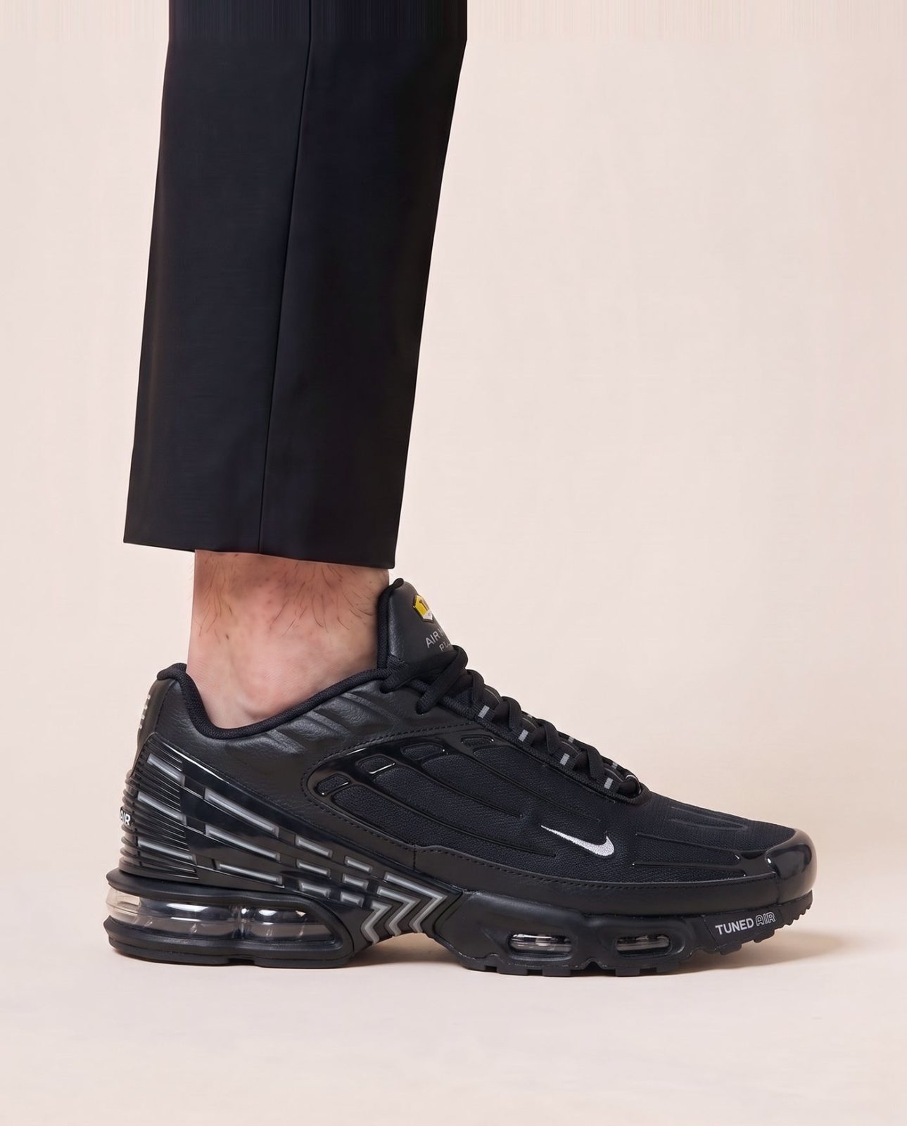 Nike Air Max Plus 3 športni copati - slika 2