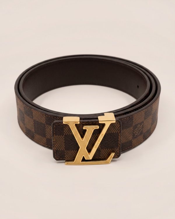 CF11 – Louis Vuitton pas Damier Ebene z gravirano zlato zaponko