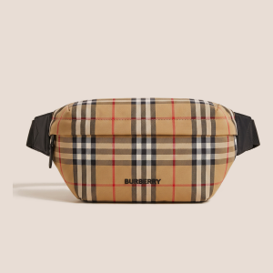 Burberry torbica za pas z vezenim napisom