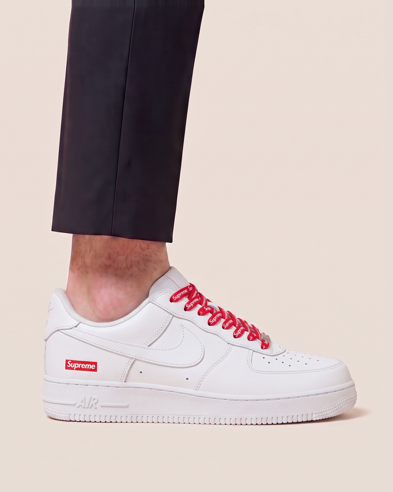 Nike Air Force 1 Low športni copati - slika 5