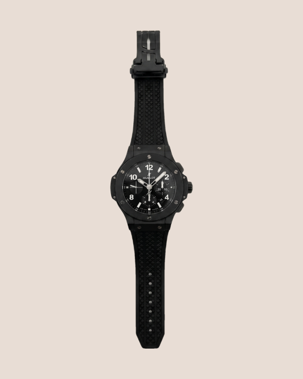 Hublot Big Bang s številkami, črna