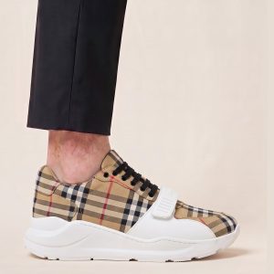 Burberry superge s karo vzorcem