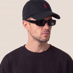 Ralph Lauren kapa s šiltom s kontrastnim konjičkom