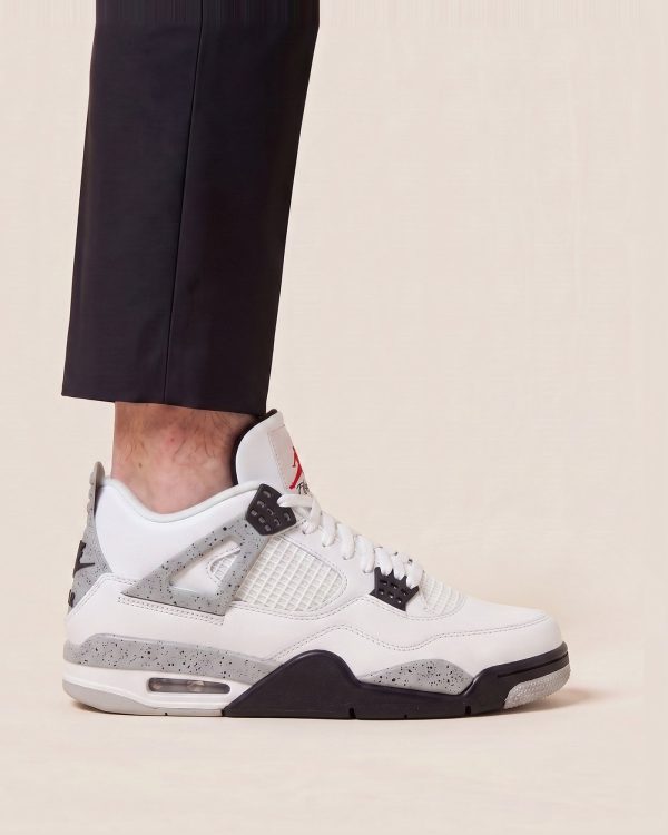 Nike Air Jordan 4 Retro športni copati