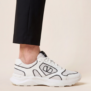 Valentino superge z logotipom V