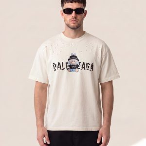 Balenciaga raztrgana majica s plišasto igračo