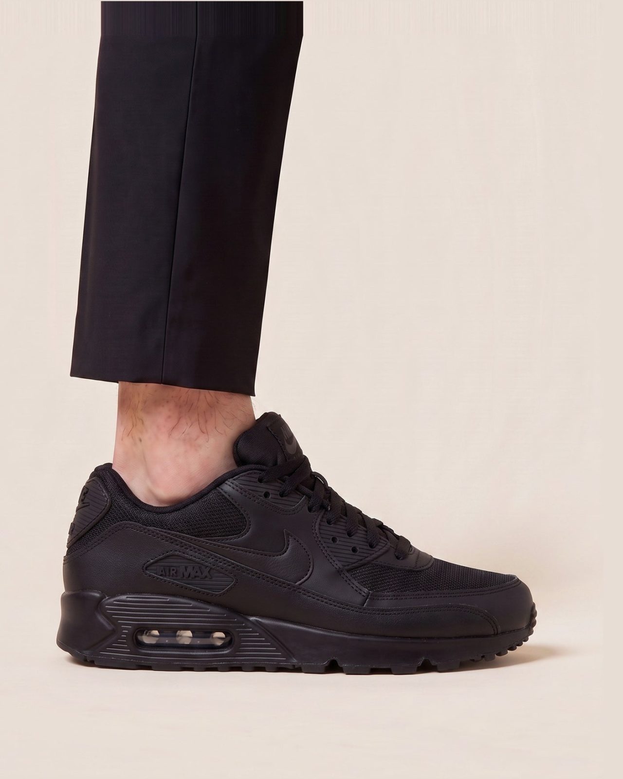 Nike Air Max 90 športni copati - slika 4