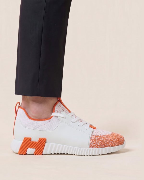 Hermès Bouncing superge v beli in oranžni