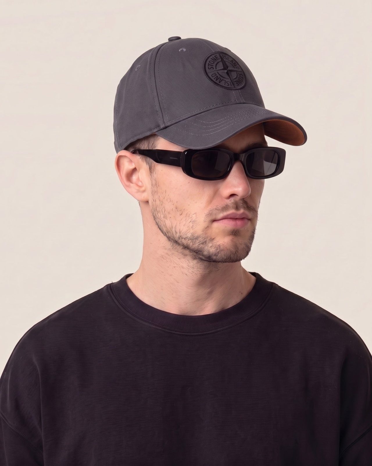 Stone Island kapa s šiltom - slika 2