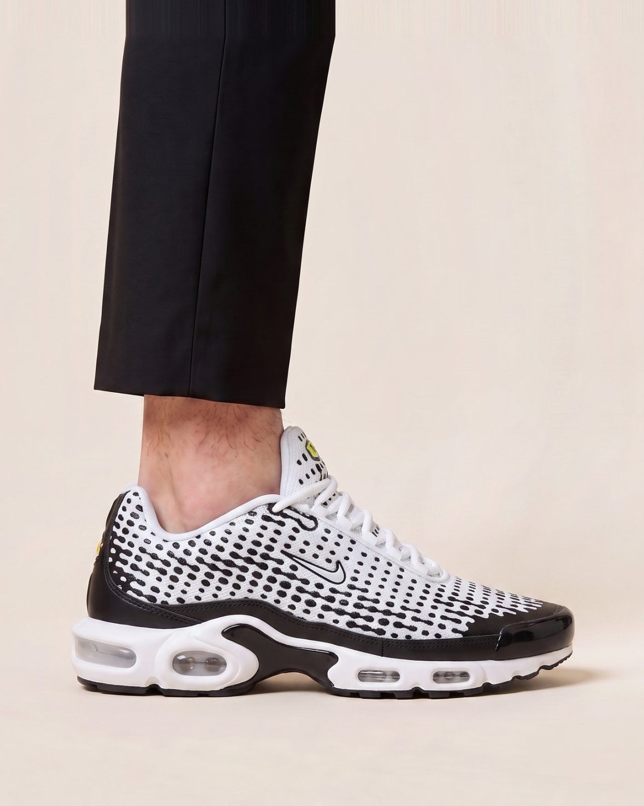 Nike Air Max Plus TN s tkanim vzorcem - slika 2