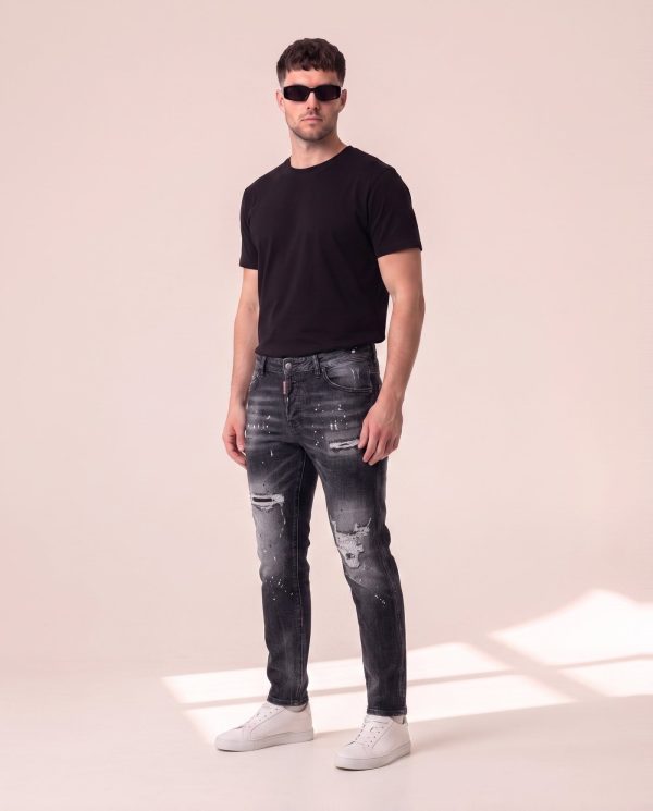 K14 – Dsquared2 črne kavbojke z raztrganinami na stegnih
