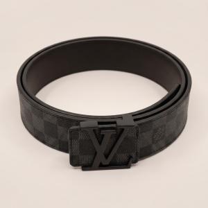 CF1 – Louis Vuitton pas Damier Graphite