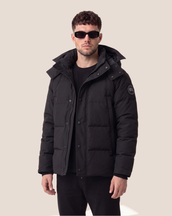 Canada Goose puhovka na patente