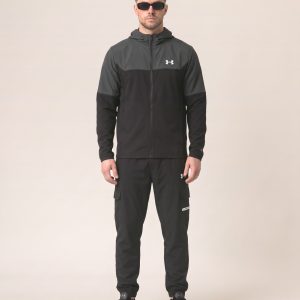 Under Armour trenirka z belim logom