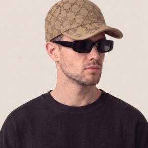 Gucci kapa s šiltom z rastlinskim vzorcem