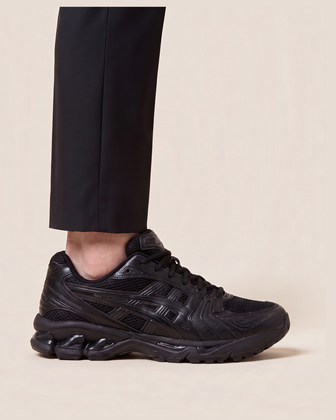 ASICS GEL-Kayano 14 športni copati - slika 4