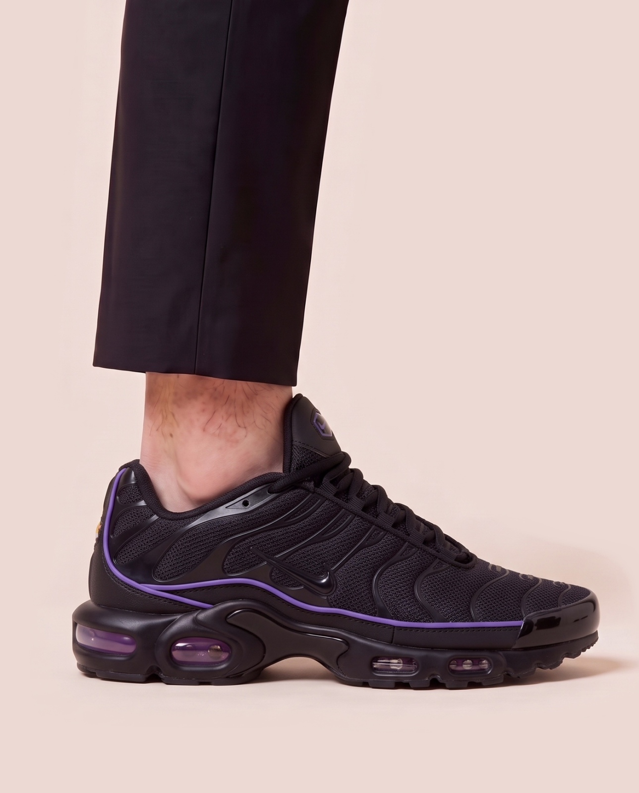 Nike Air Max Plus športni copati – zadnji kos - slika 11