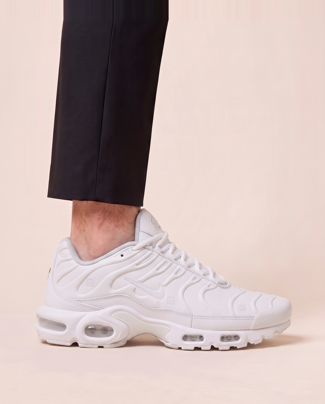 Nike Air Max Plus športni copati – zadnji kos - slika 7