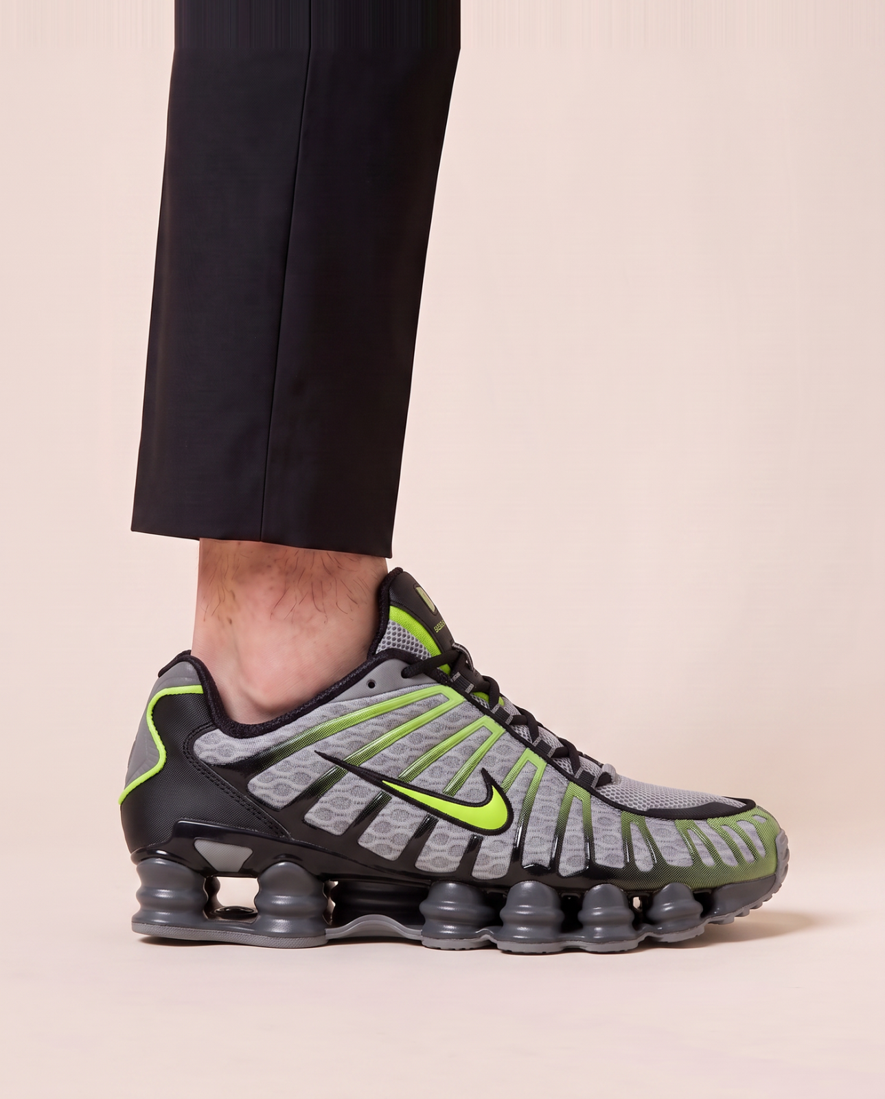 Nike Shox TL športni copati - slika 3