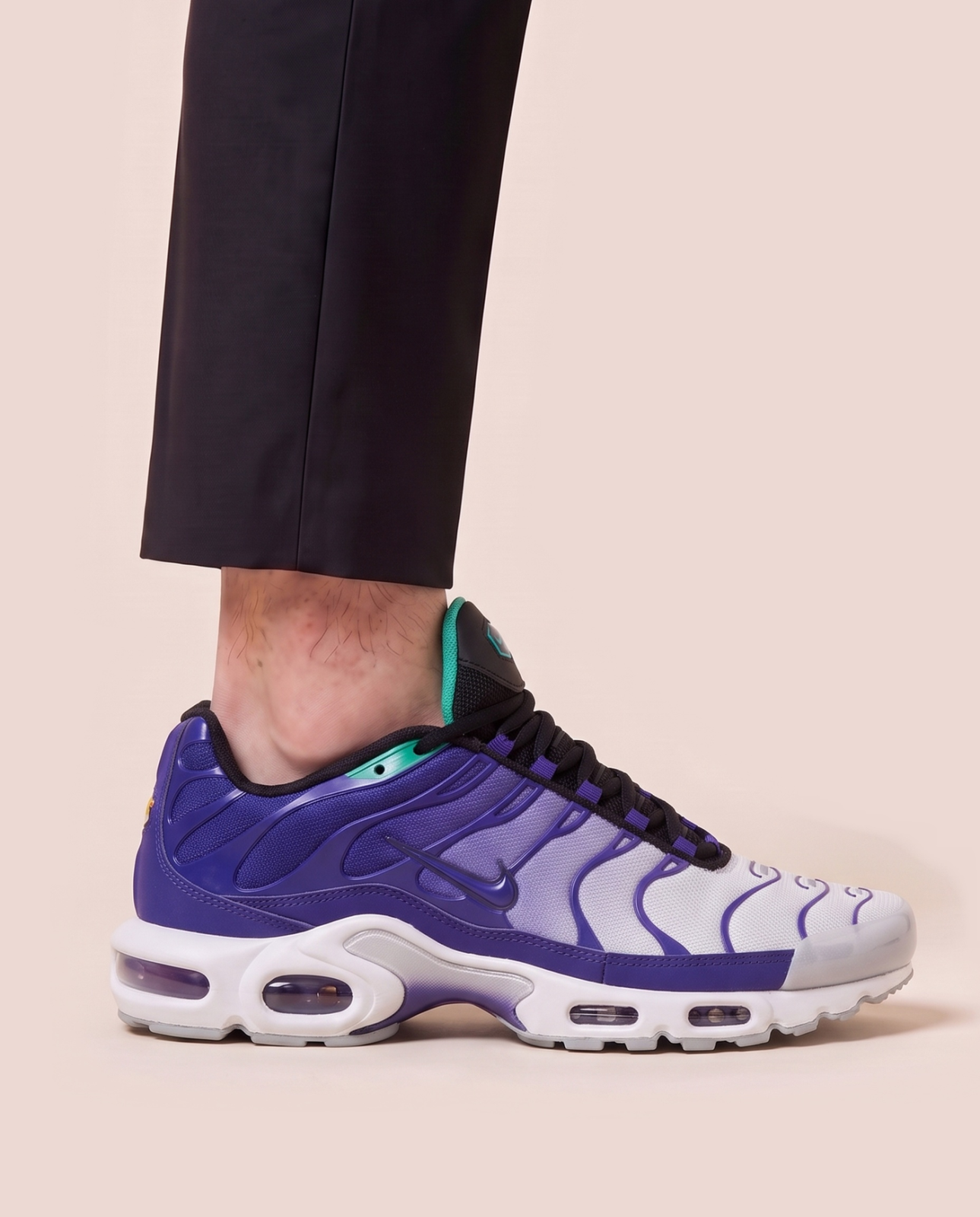 Nike Air Max Plus športni copati – zadnji kos - slika 9