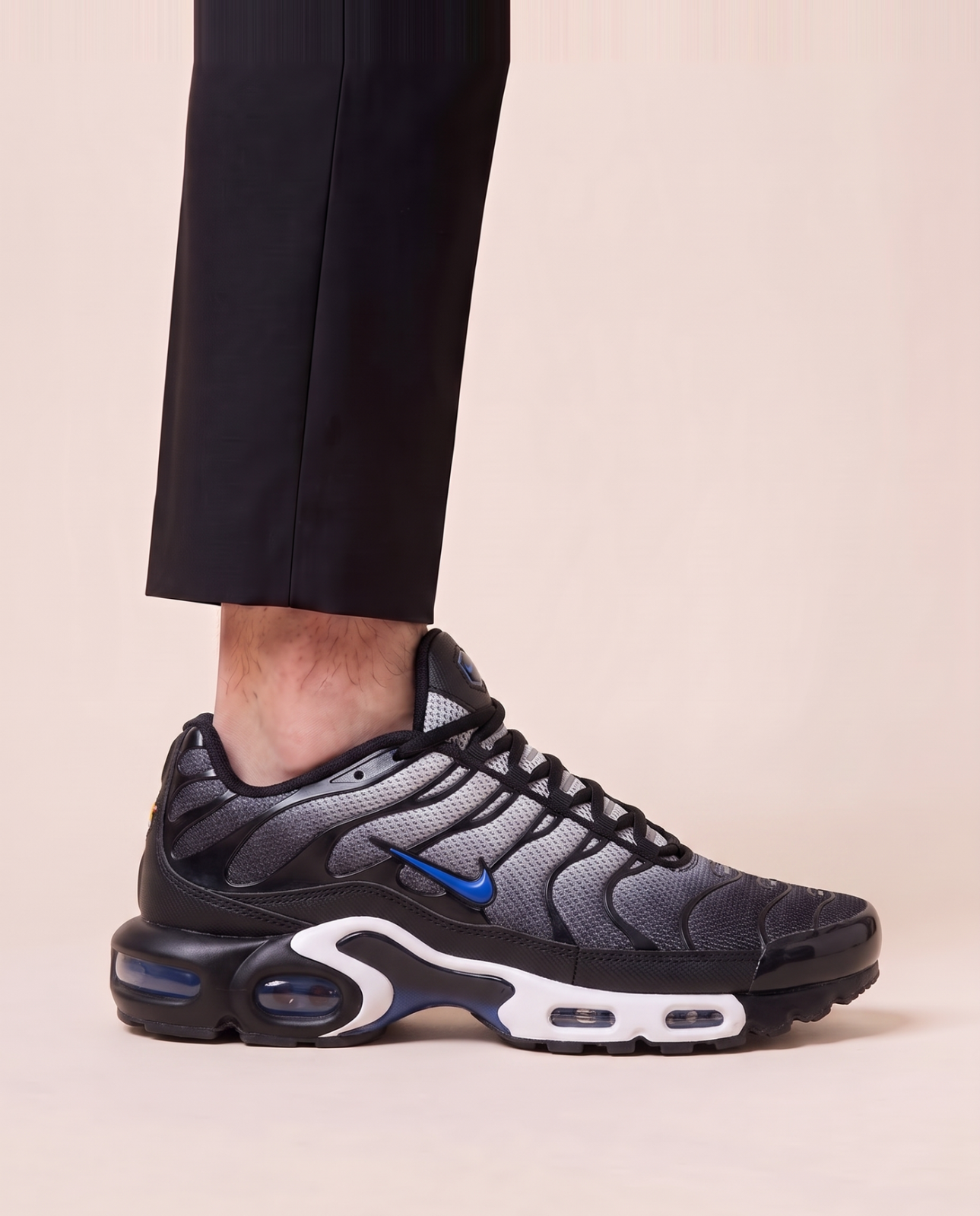 Nike Air Max Plus športni copati – zadnji kos - slika 13