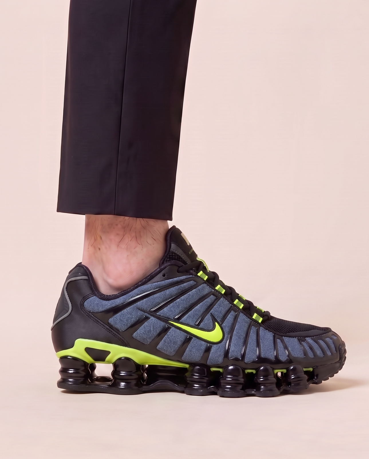 Nike Shox TL športni copati - slika 2