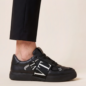 Valentino Garavani VL7N superge